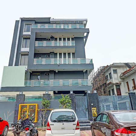 Hotel Townhouse Sector 30 Near Botanic Garden Of Indian Republic Noida Exterior foto