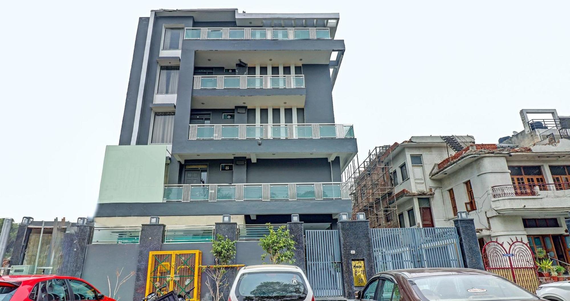 Hotel Townhouse Sector 30 Near Botanic Garden Of Indian Republic Noida Exterior foto
